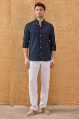 Chemise d'été à manches longues en pur lin bleu marine pour homme