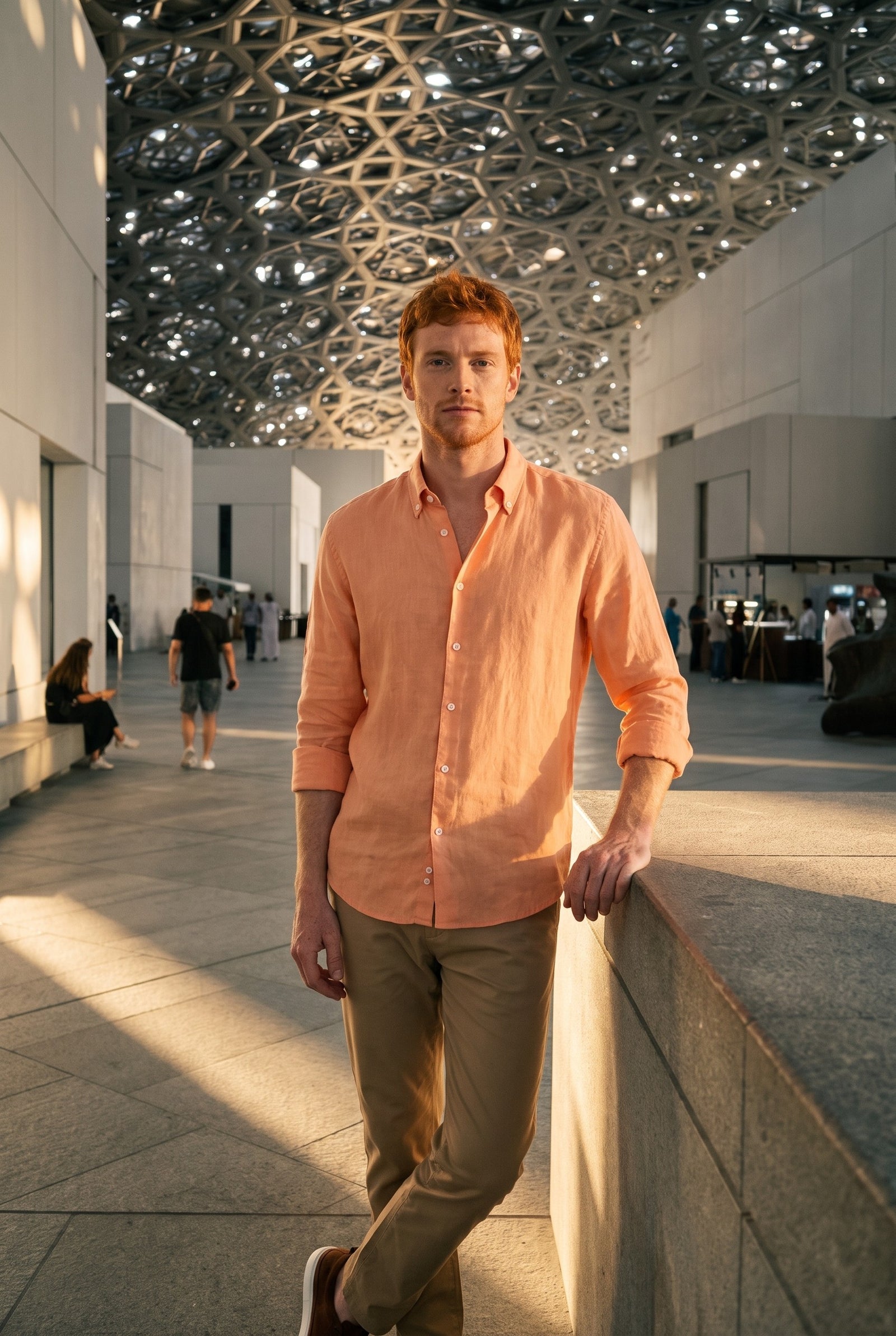 Look #1024 styled with Pantalon chino kaki pour homme en lin mélangé, Tencel et coton, matière fine d'été