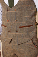 Costume trois pièces pour homme en tweed à chevrons beige et marron à carreaux, coupe ajustée, style classique double