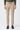Pantalon homme élégant à cordon de serrage, couleur taupe beige avoine, coupe fuselée.