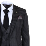 IM45 - Costume trois pièces noir à fines rayures pour homme, style mafieux