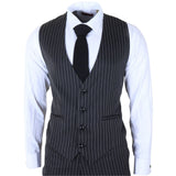 IM45 - Costume trois pièces noir à fines rayures pour homme, style mafieux