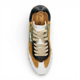 Baskets Aglae 02 pour homme, en cuir blanc et beige.
