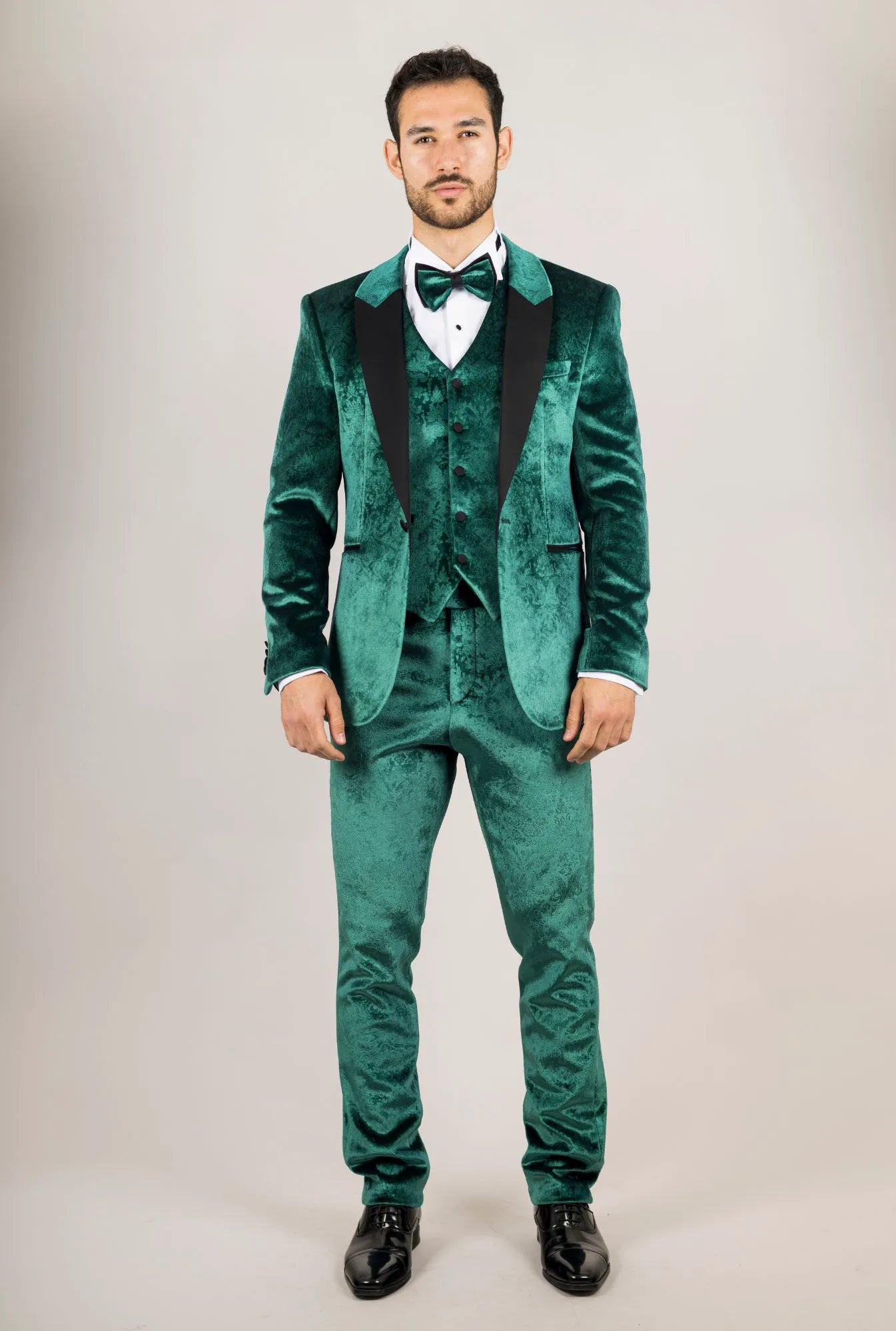 AK-25 Men's Emerald Green 3-Piece Velvet Wedding Tuxedo with Black Lapels