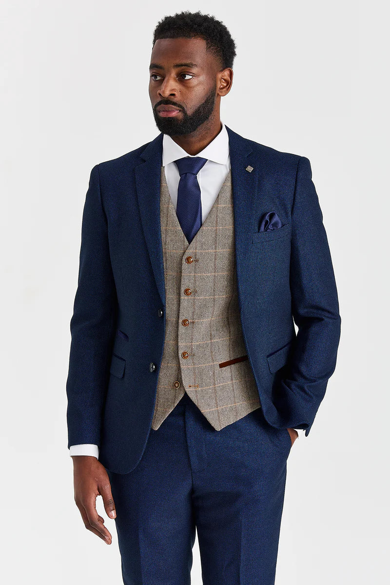 Costume Arthur Navy avec gilet contrastant en tweed marron Harris