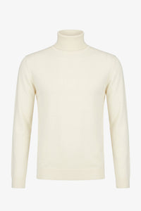 Pull à col roulé crème pour homme, en maille douce à manches longues et mélange de viscose.
