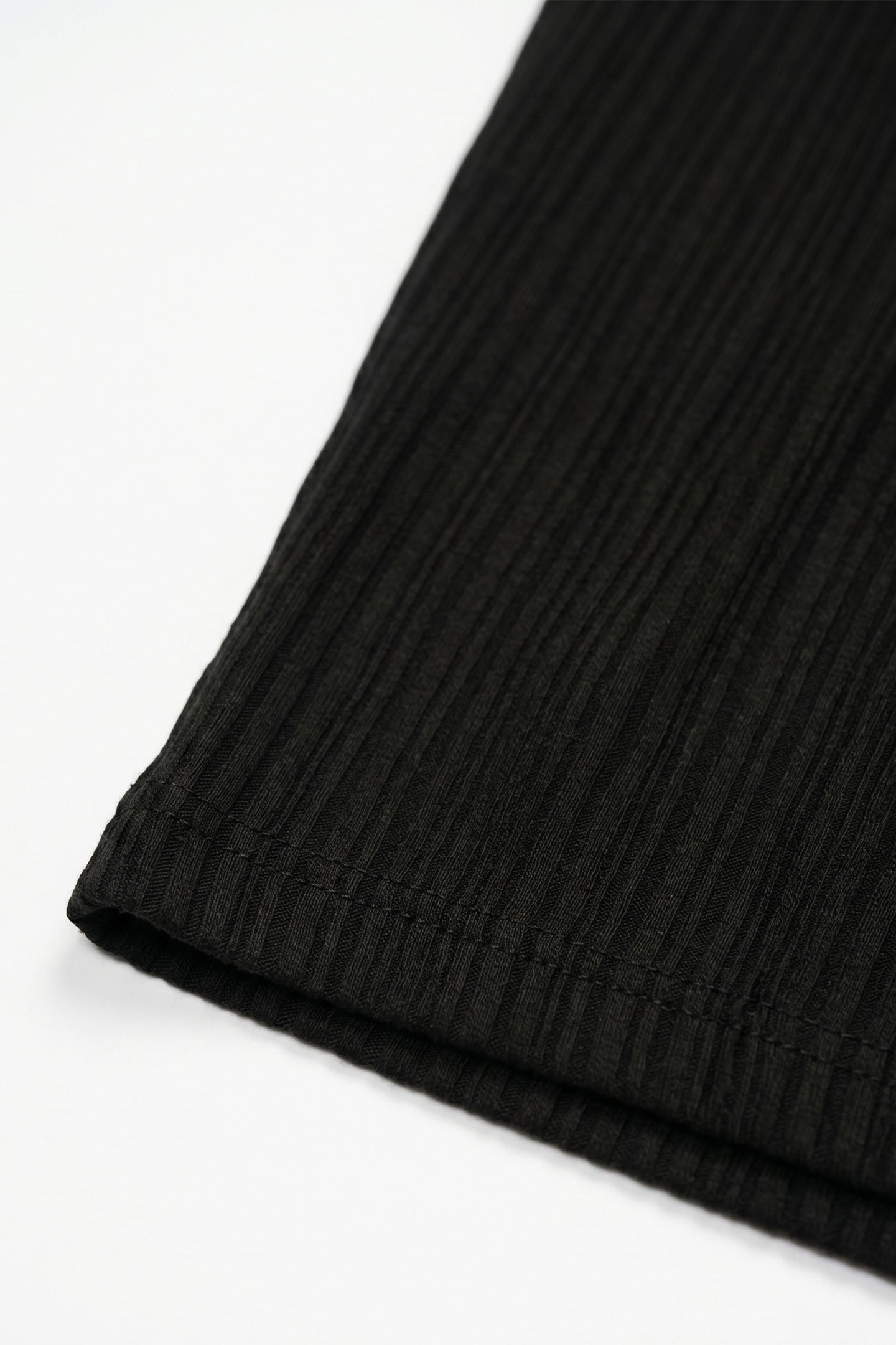 T-shirt classique côtelé noir pour homme