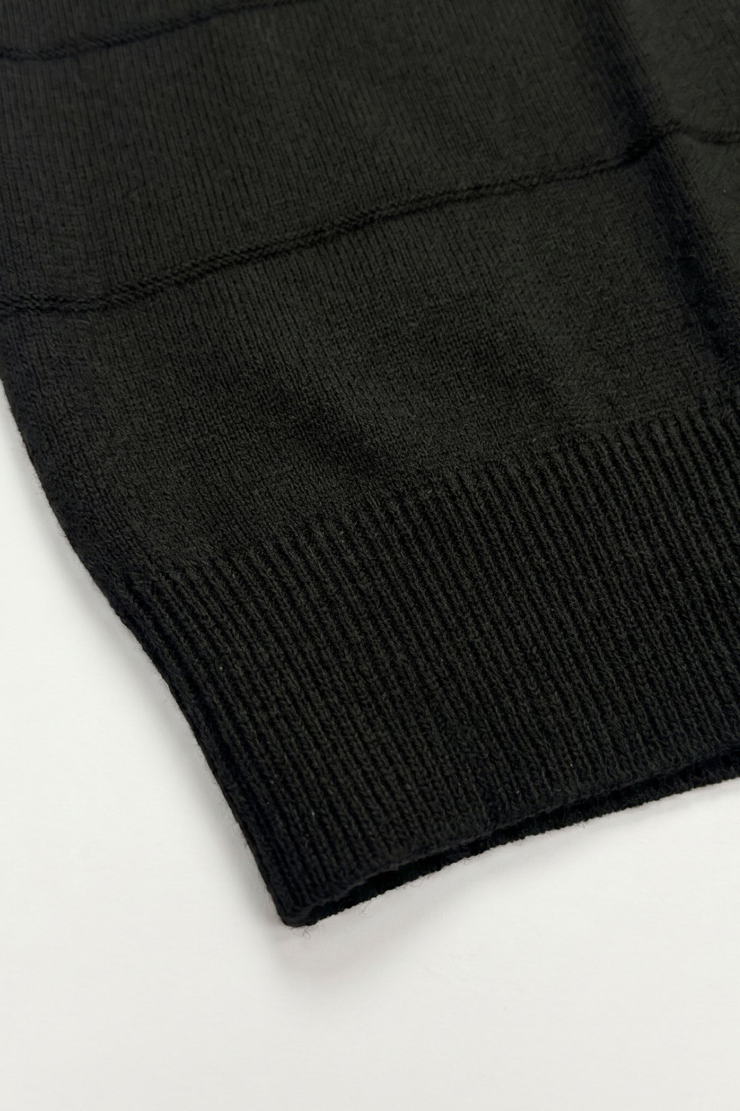 T-shirt noir texturé en maille pour homme