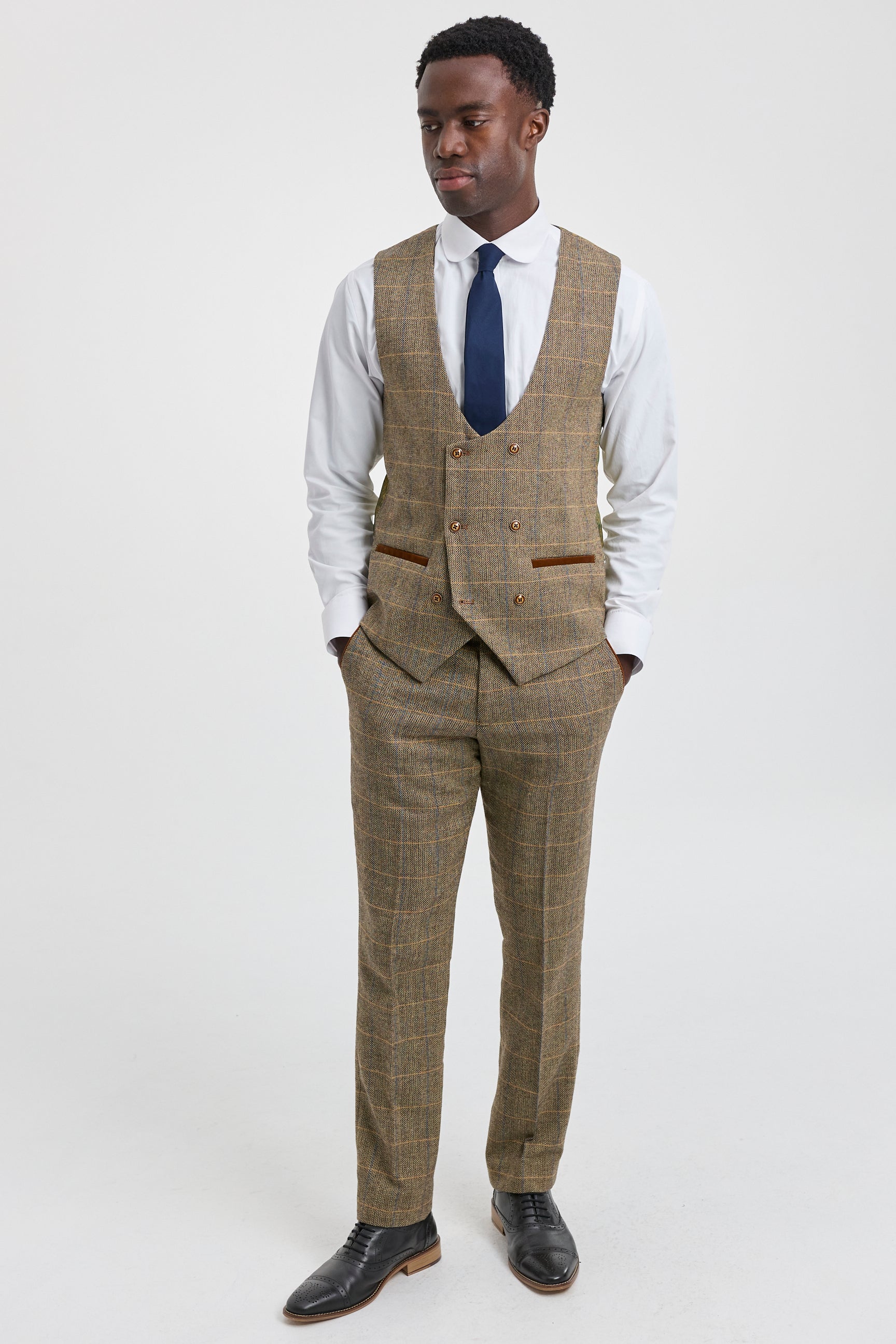 Costume trois pièces pour homme en tweed à chevrons beige et marron à carreaux, coupe ajustée, style classique double