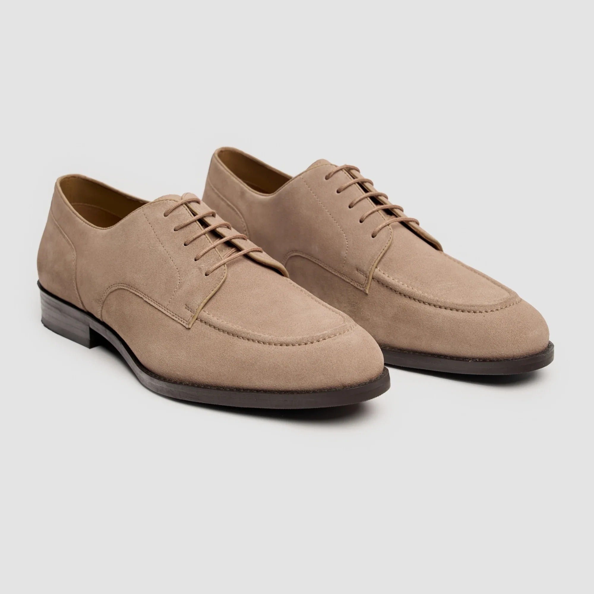 Brera - Chaussures Derby classiques à lacets en daim sable pour hommes