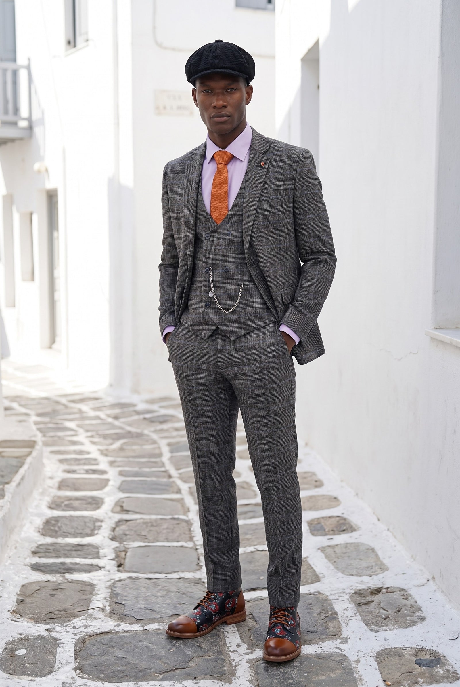 Look #994 styled with Costume trois pièces Cavani Power - Gris Glen Check