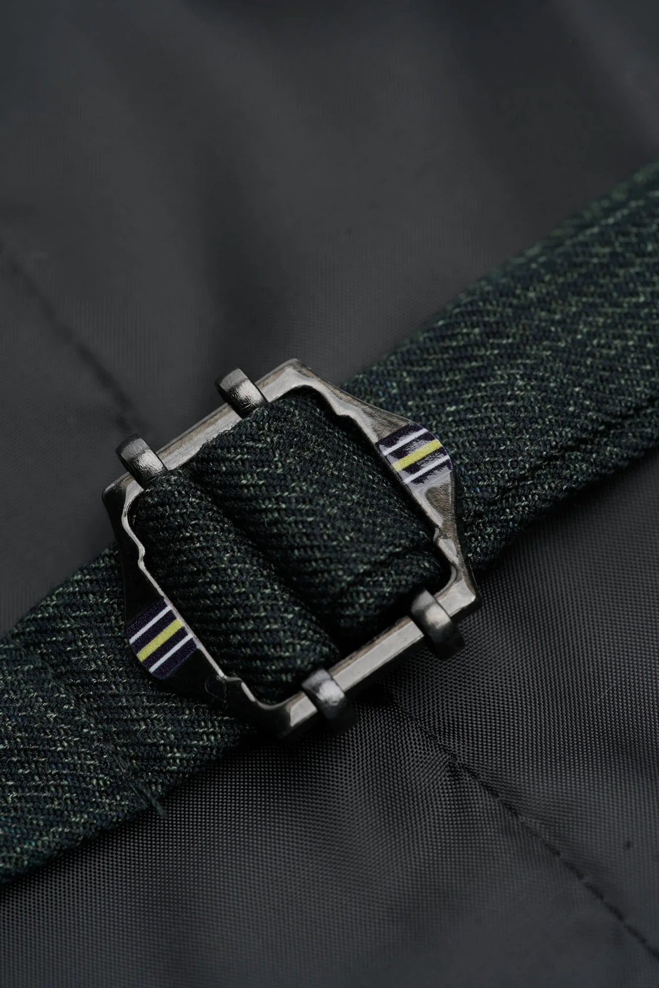 Gilet en tweed vert olive pour homme Caridi