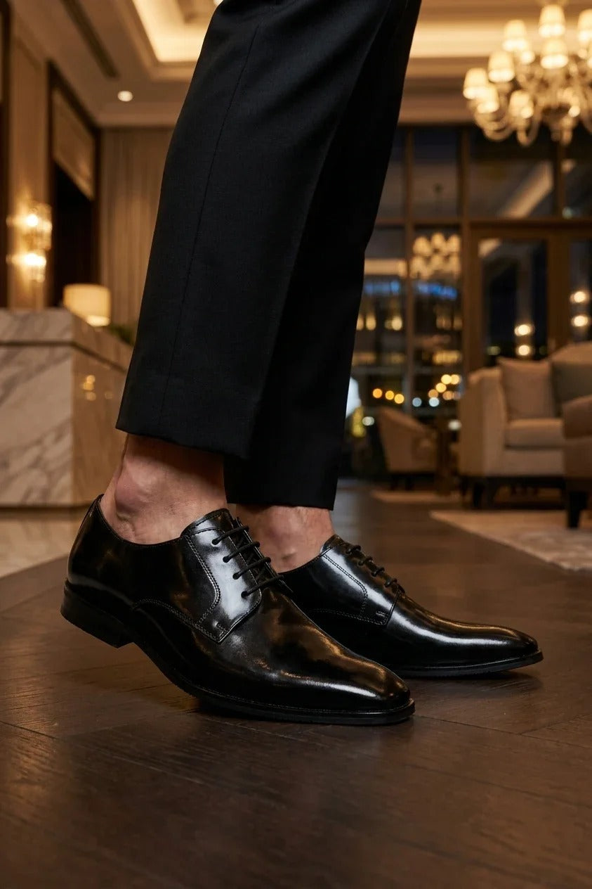 Chester - Chaussures Derby noires cirées pour hommes