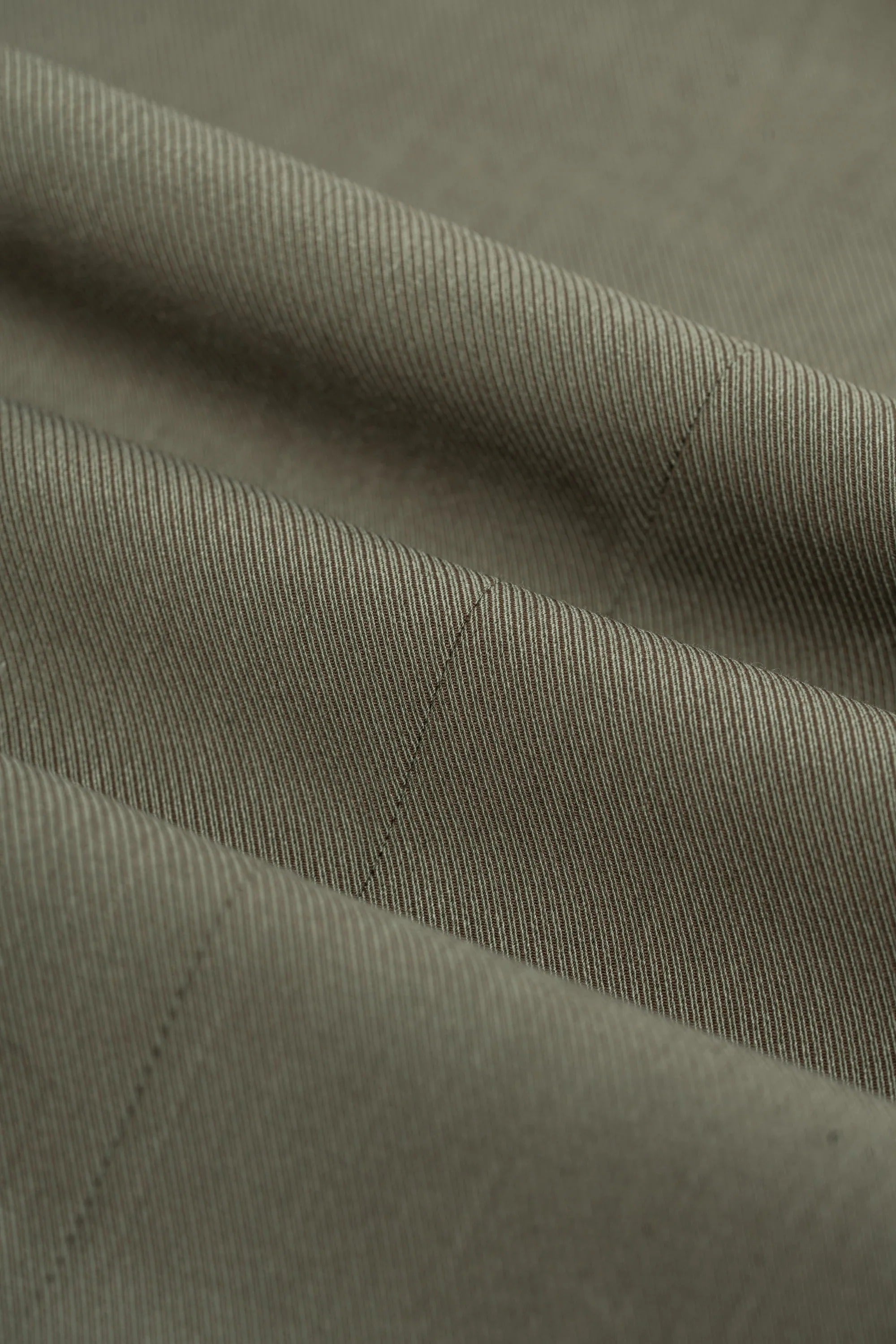 Donatella - Costume trois pièces vert sauge pour homme, coupe ajustée