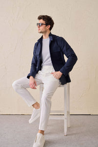 Ensemble veste safari bleu marine en coton mélangé et pantalon blanc pour homme, tenue décontractée élégante