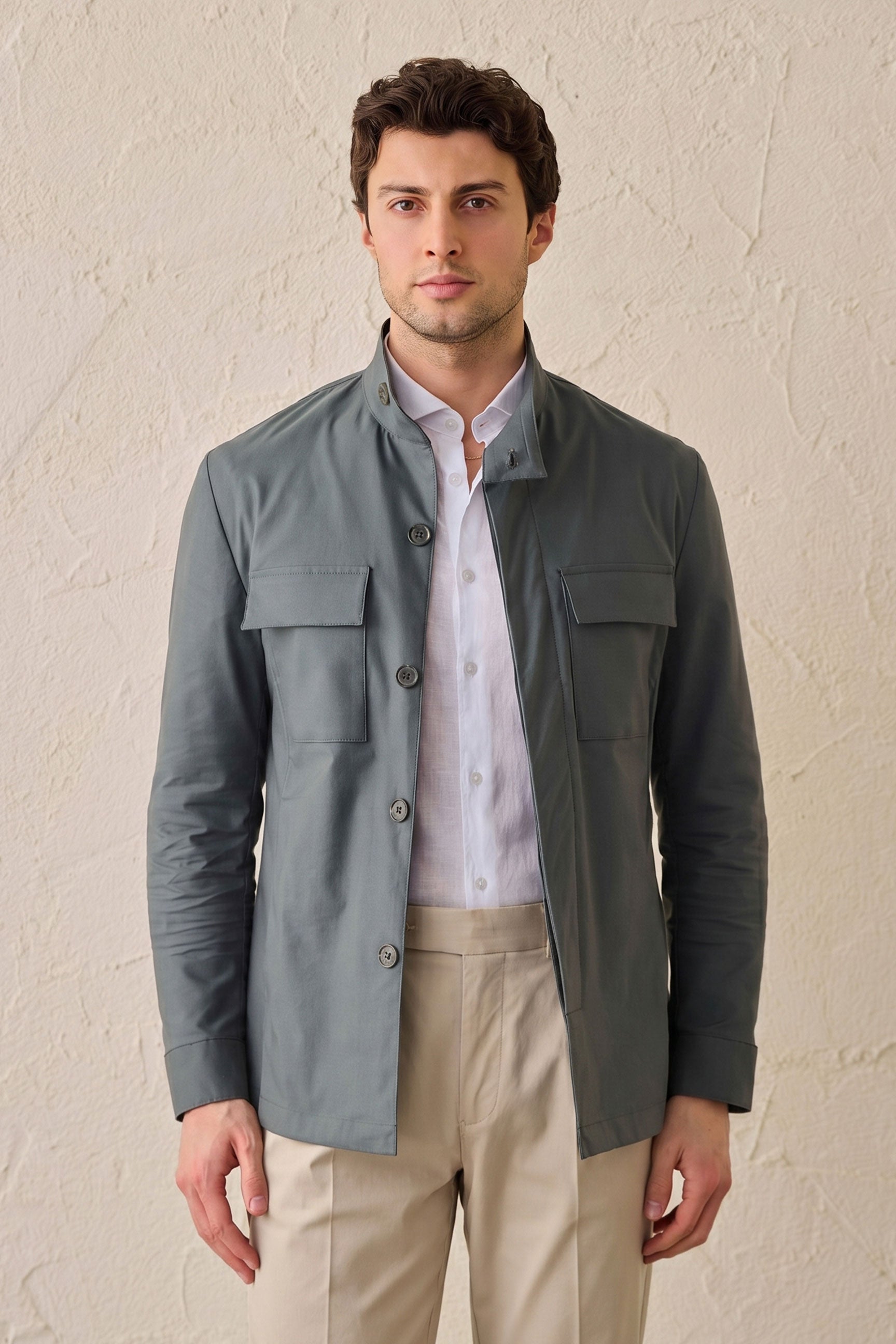 Ensemble veste safari vert sauge en coton mélangé et pantalon beige pour homme, tenue décontractée élégante