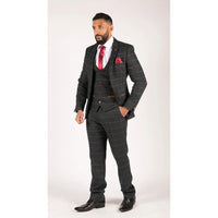 Costume trois pièces Marc Darcy vintage pour homme, en tweed à chevrons bleu marine à carreaux bordeaux.