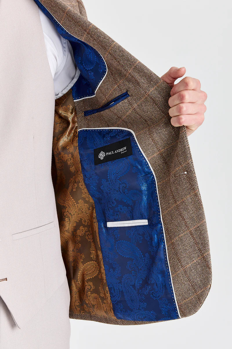 Costume en tweed Harris Brown avec gilet et pantalon contrastants couleur pierre