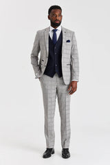 Costume Hugo Grey avec gilet contrastant bleu marine Parker