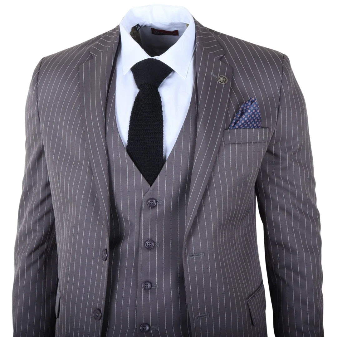 IM44 - Costume trois pièces gris à fines rayures pour homme, style Shelby