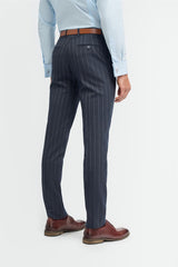 Pantalon à fines rayures bleu marine Invincible pour homme
