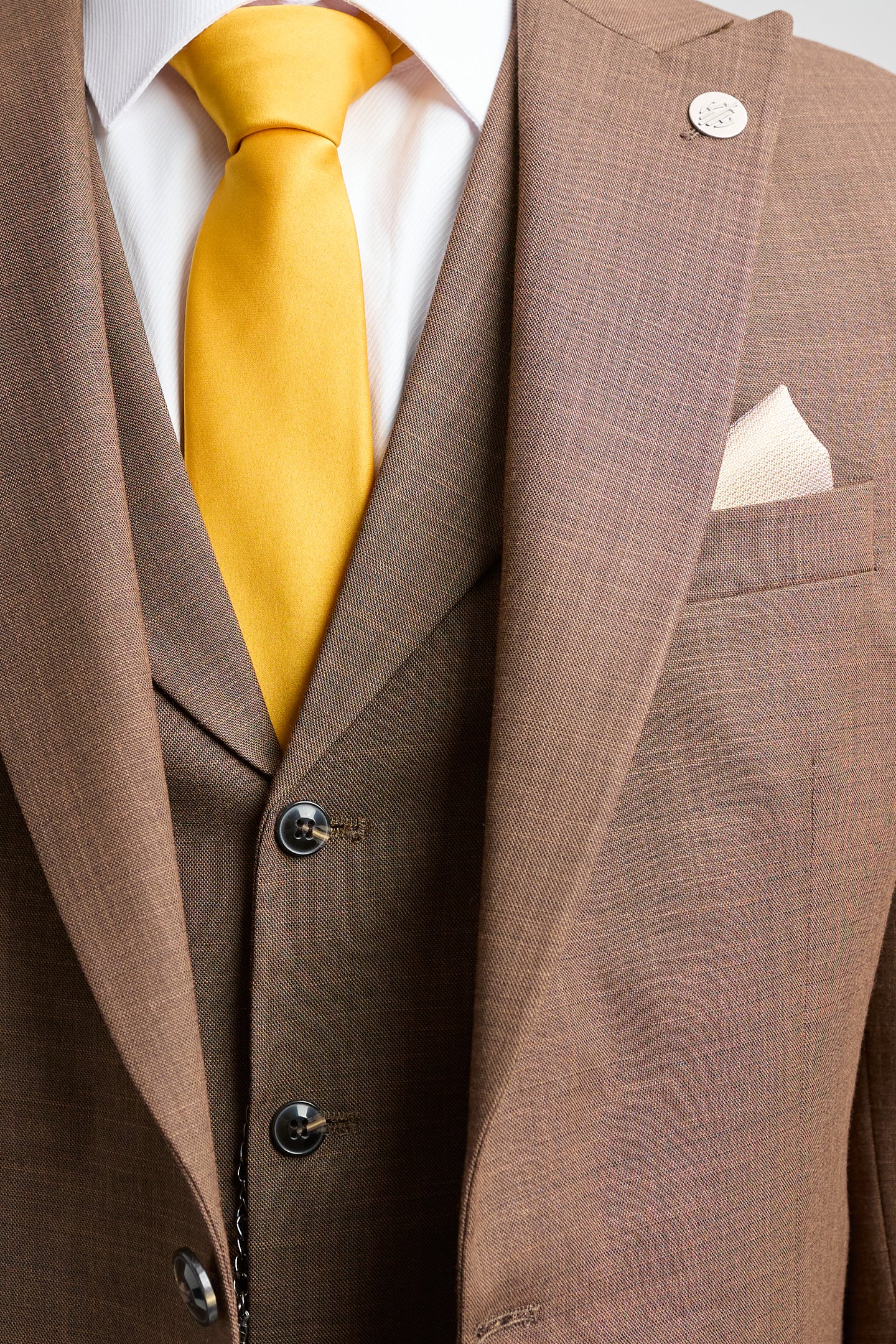 Costume trois pièces marron uni pour homme James, coupe classique