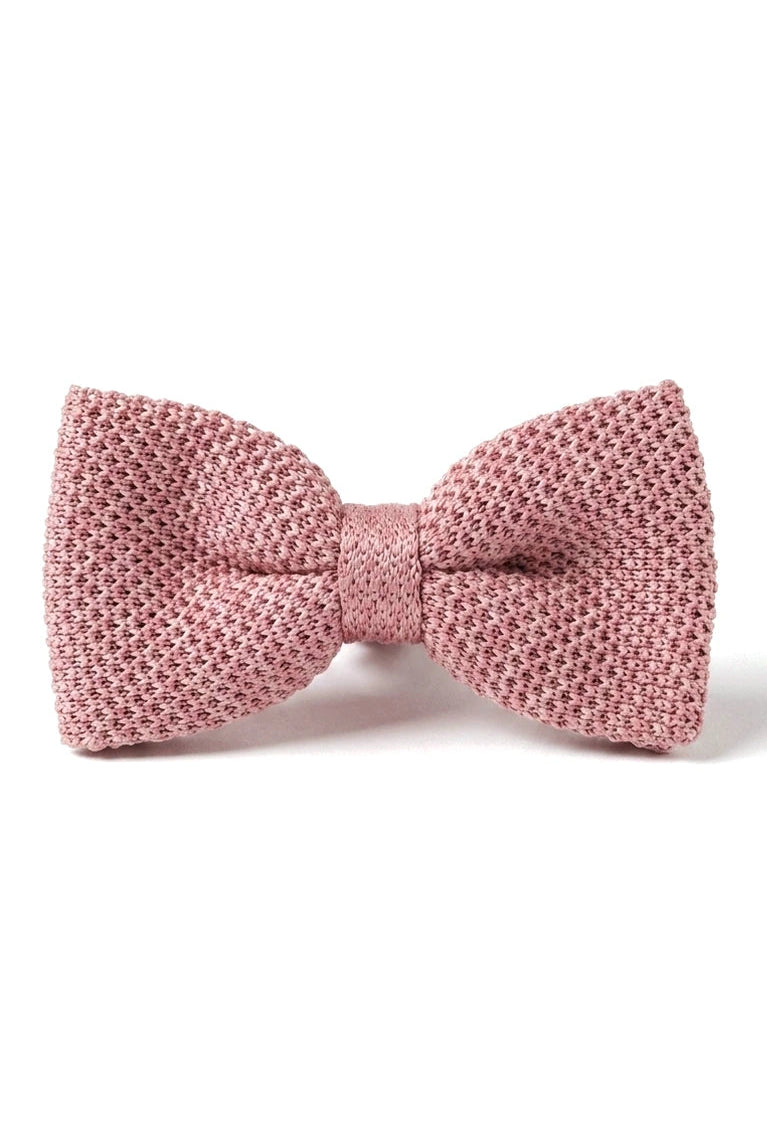 Nœud papillon tricoté
