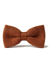 Nœud papillon tricoté