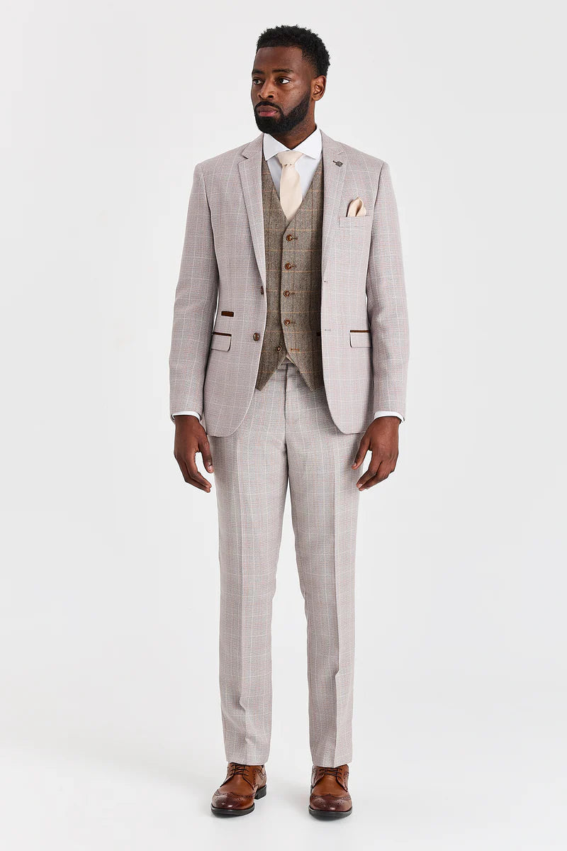 Costume beige Leo avec gilet contrastant en tweed Harris marron