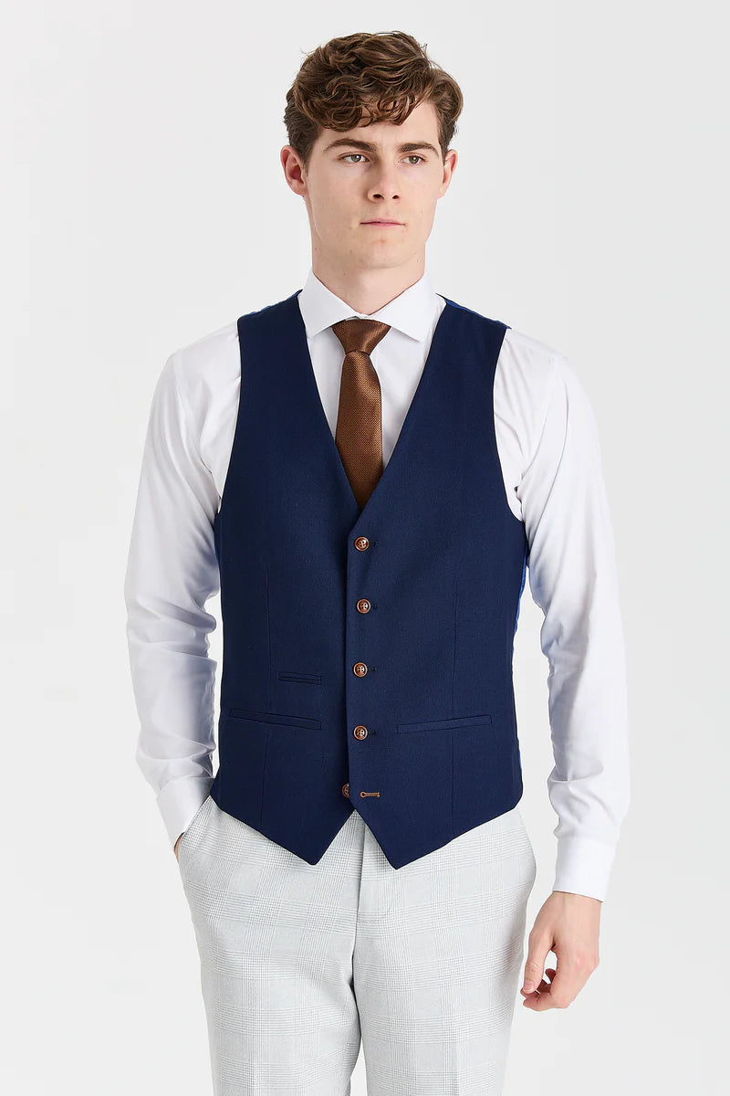 Costume Mark Stone avec gilet bleu marine Mayfair contrastant