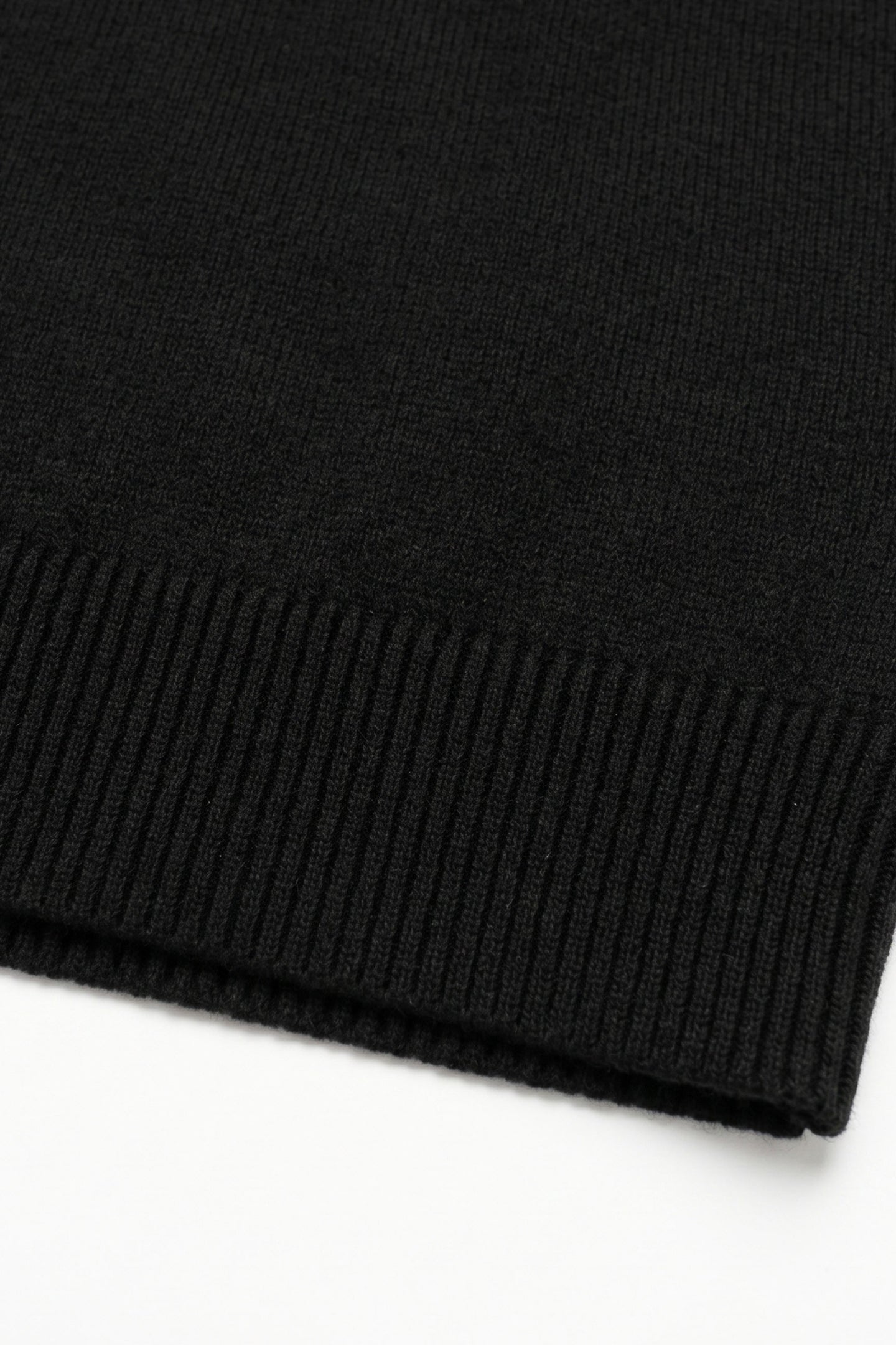 Pull-over noir en maille acrylique à col rond pour homme