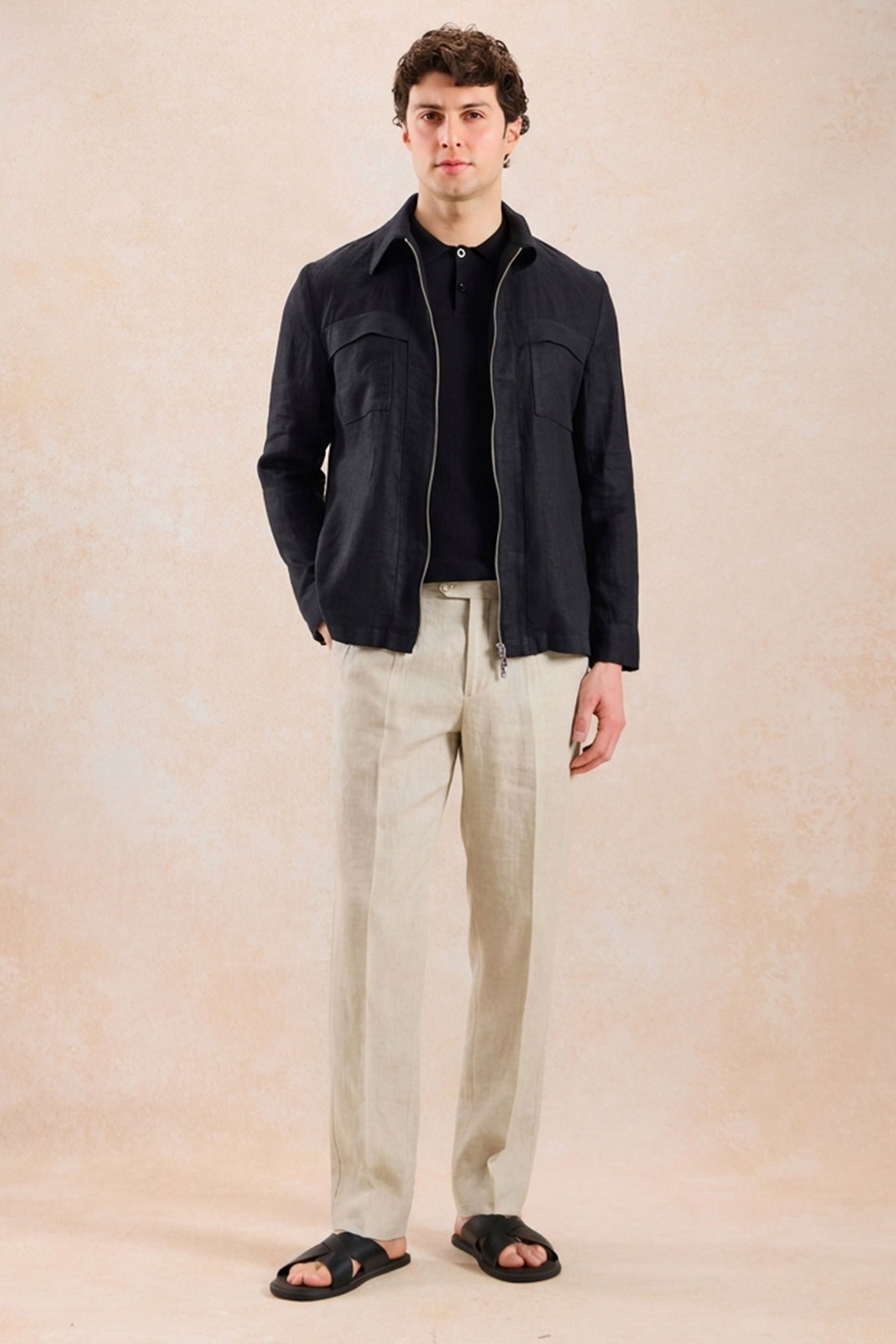 Ensemble veste en lin noir zippée et pantalon beige pour homme, tenue d'été élégante et décontractée