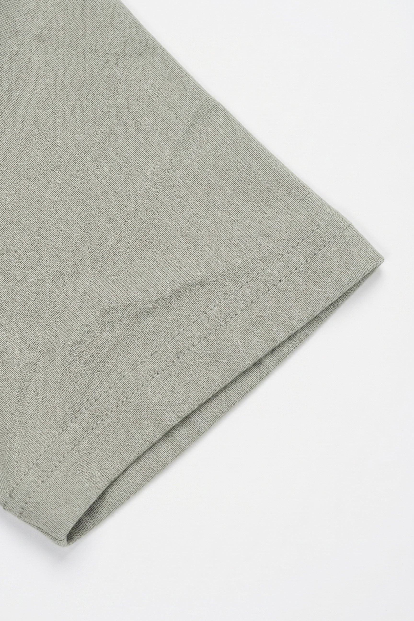 T-shirt classique en coton gris pour homme