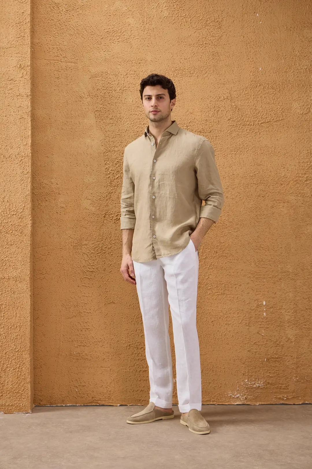 Chemise d'été à manches longues en pur lin beige foncé pour homme