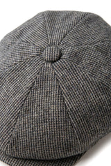 Casquette gavroche 8 panneaux pour homme, style gavroche, en tweed de laine gris.