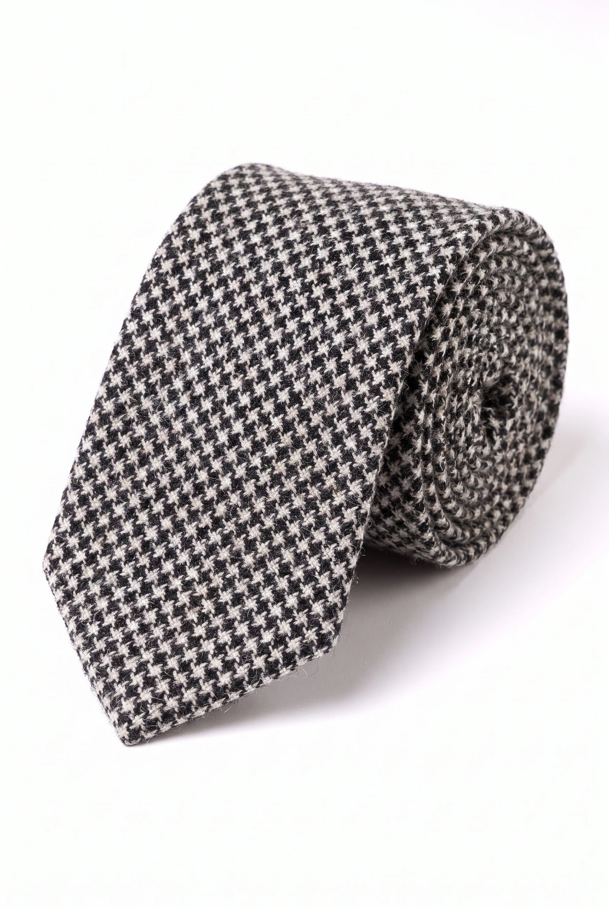 Cravate pour homme en laine mélangée à motif pied-de-poule noir et blanc