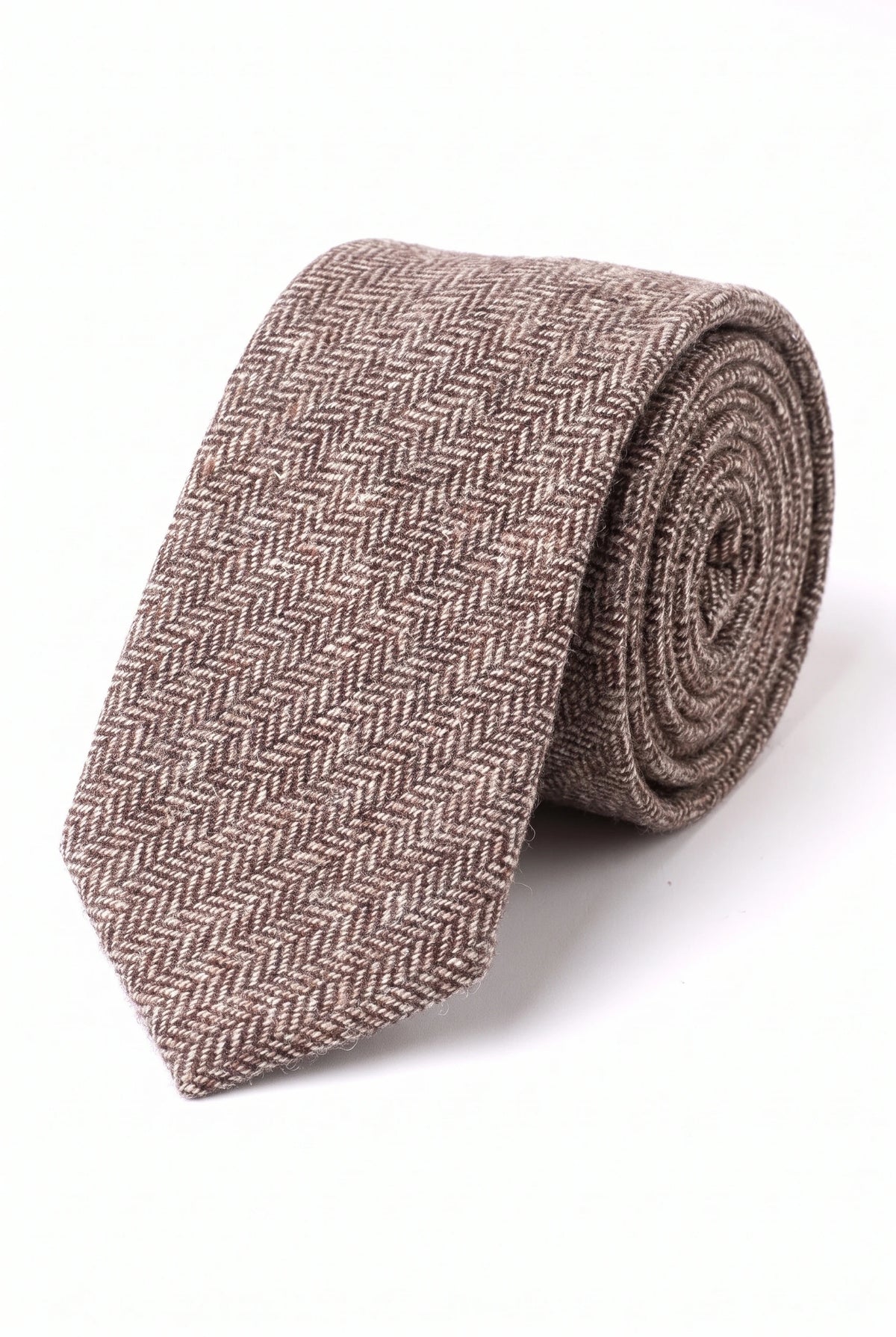 Cravate à chevrons en tweed marron pour homme