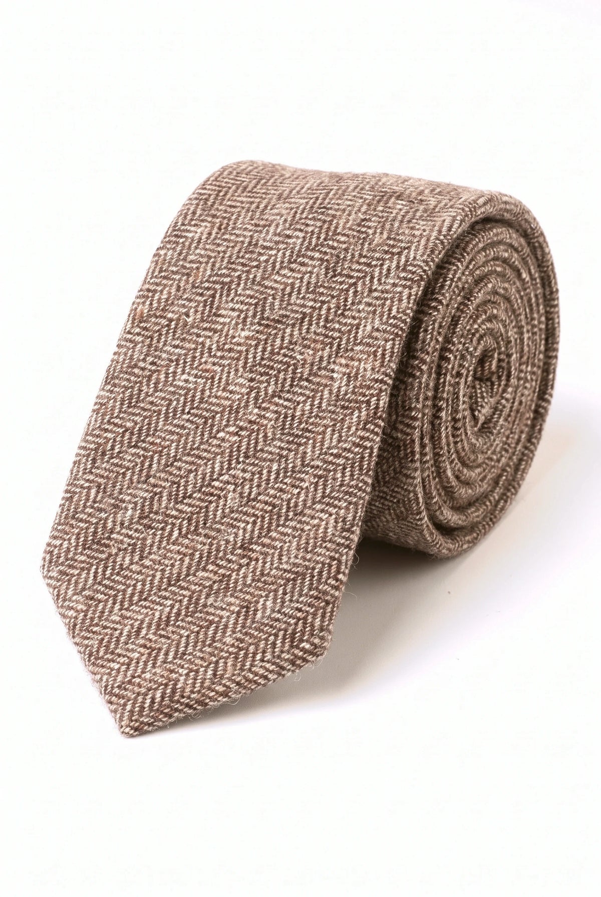 Cravate à chevrons en tweed marron pour homme