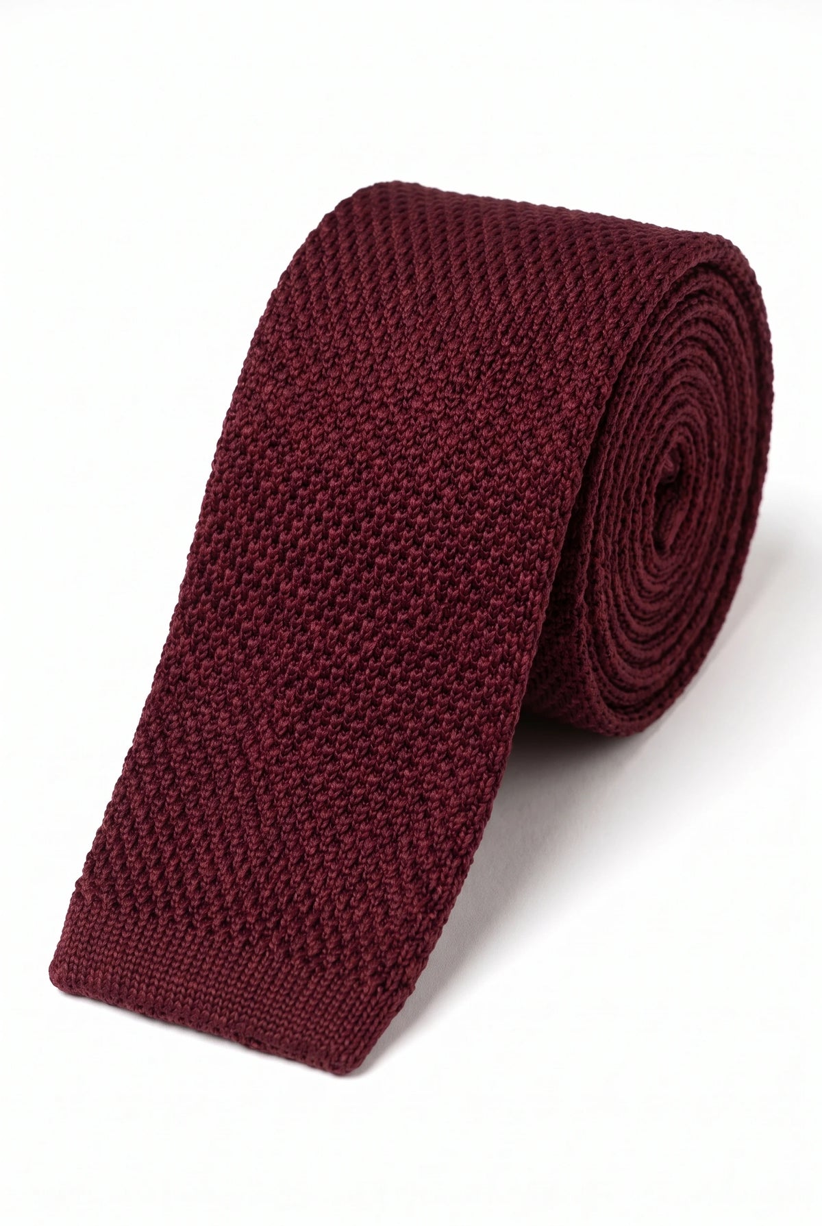 Cravate tricotée bordeaux pour homme