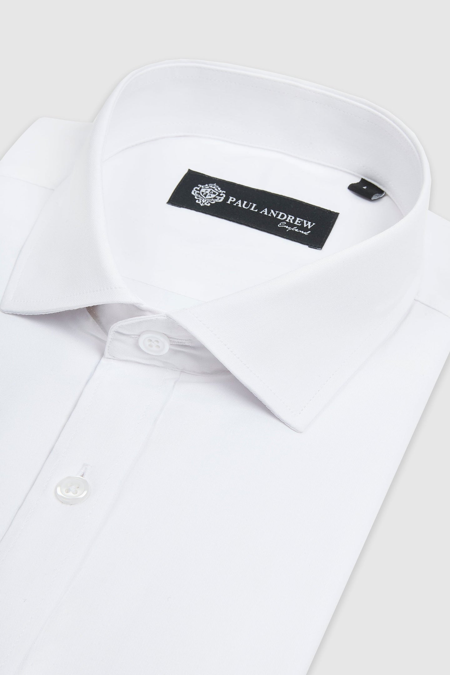 Chemise habillée classique pour homme, à poignets mousquetaires et col italien - Blanche