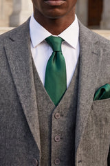Ensemble cravate vert forêt pour homme avec pochette et boutons de manchette