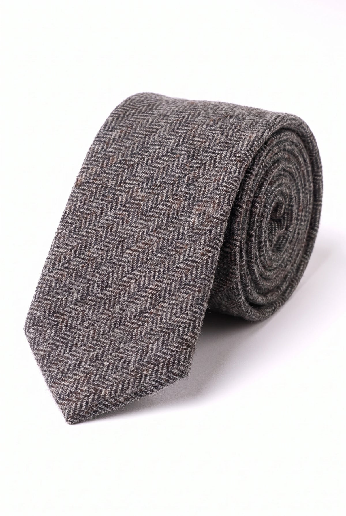 Cravate en tweed de laine mélangée à chevrons gris pour homme