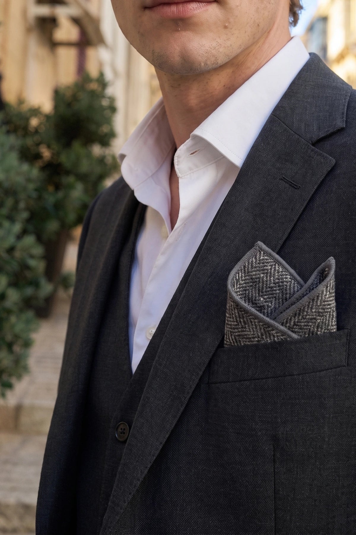 Pochette de costume pour homme en tweed gris mélangé laine