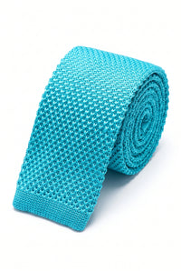 Cravate tricotée bleu clair pour homme