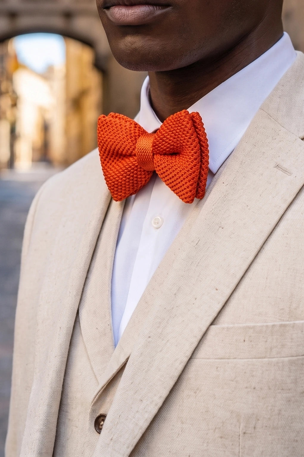 Nœud papillon orange tricoté pour homme