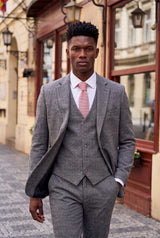 Cravate rose tricotée pour homme