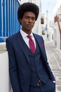 Cravate rose à motifs pour homme