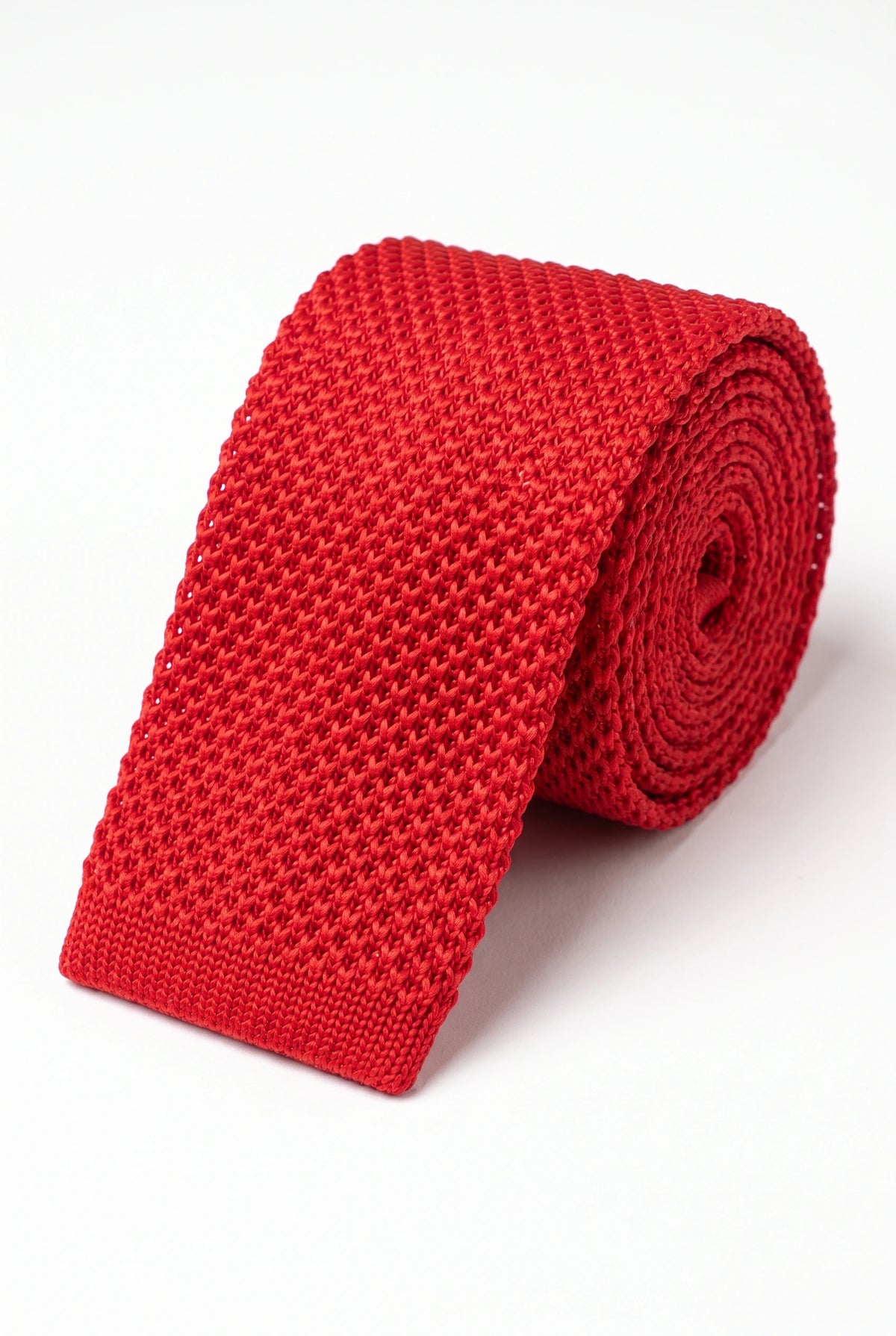 Cravate rouge tricotée pour homme