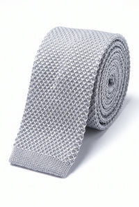 Cravate argentée pour homme en polyester tricoté