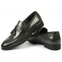 Mocassins à enfiler pour hommes, à pampilles et finition brillante